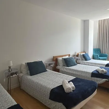 Quinta Lagus - *