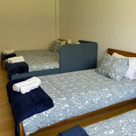 Quinta Lagus - *